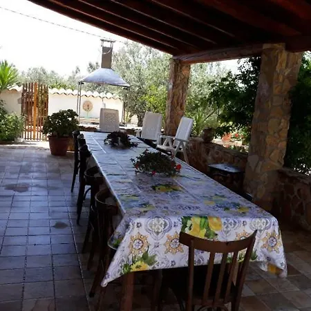 Casa Vacanza A Шакка