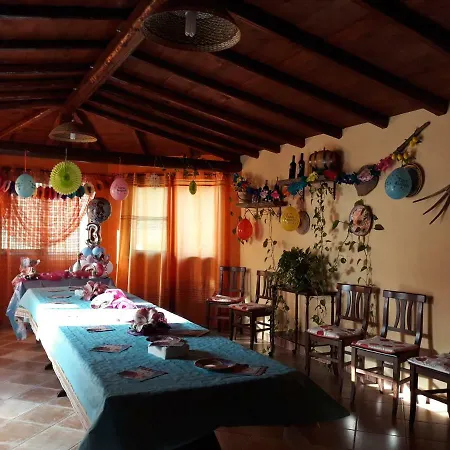 Casa Vacanza A * Шакка